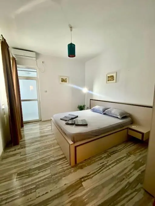 Stylish Ultacentral Old Town Bucharest Apartment